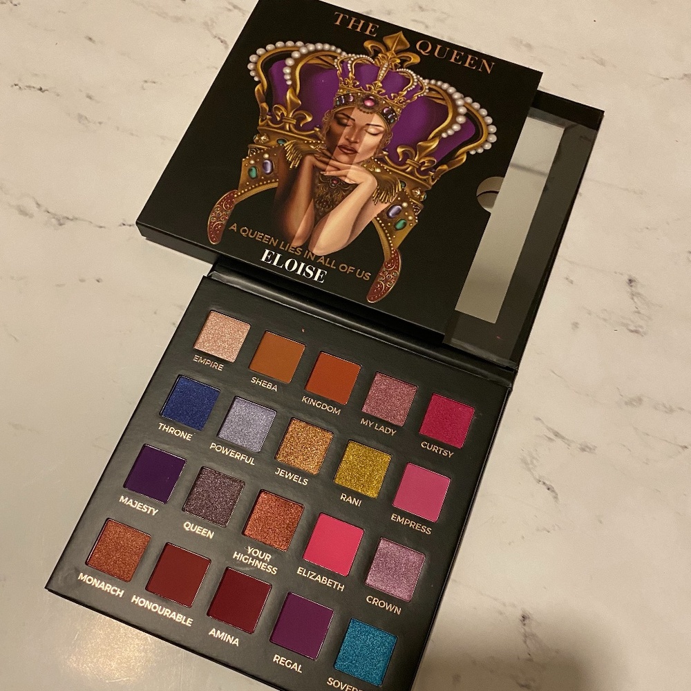 Eloise Beauty Queen eyeshadow palette